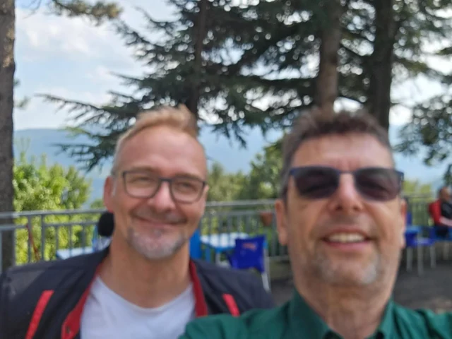 It was a real pleasure to meet one of my best Canadian clients Max from megavoyages on the Muraglione pass #megavoyages